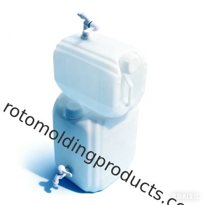 مقبض مدمج في عبوة بلاستيكية سعة 15 لتر لسهولة التعامل والتخزين المتين للمياه